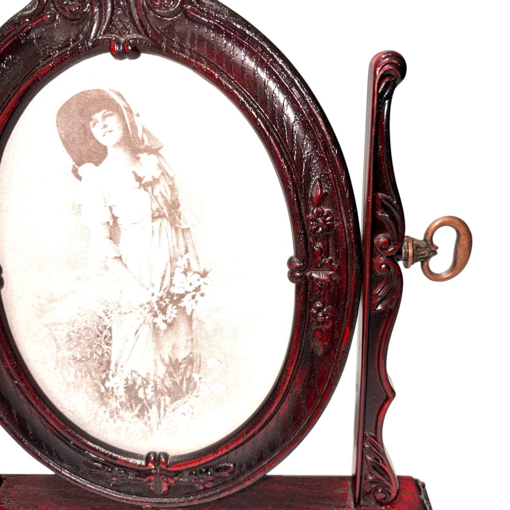 Vintage Ornate Oval Swivel Faux Wood Tilt Picture Frame 5" x 7" BRITISH~MCM - Picture 11 of 15